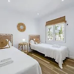 Guzman - Florida Villa Moraira